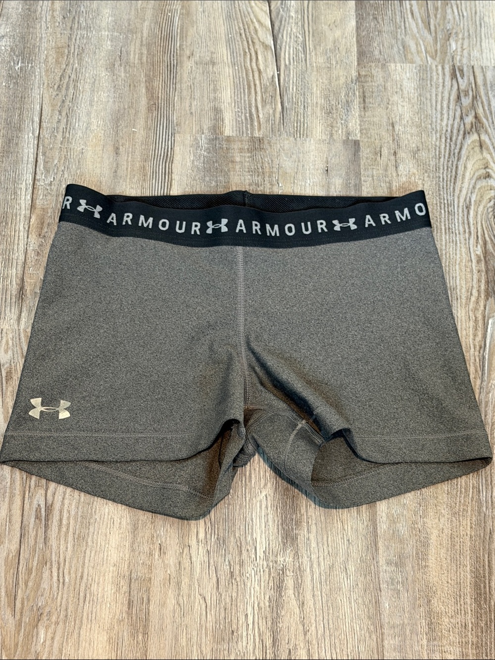 Under Armour Women's Black Waistband Gray Spandex Shorts